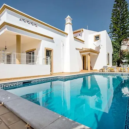 Almanda - Spacious Perfectly Located Between Marina And The Old Town Villa