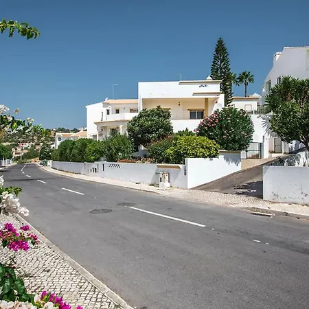 Almanda - Spacious Perfectly Located Between Marina And The Old Town 别墅 阿尔布费拉