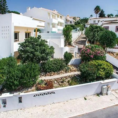 Almanda - Spacious Perfectly Located Between Marina And The Old Town
