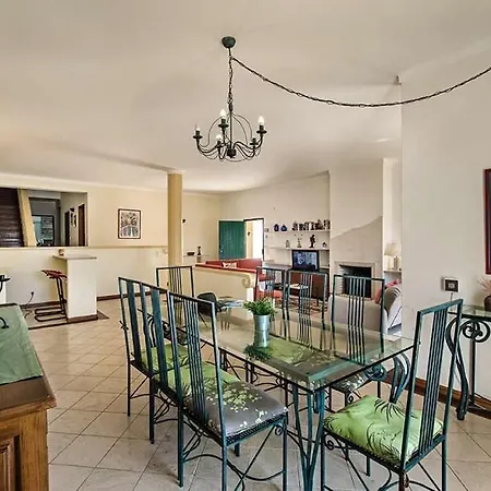 Almanda - Spacious Perfectly Located Between Marina And The Old Town 阿尔布费拉