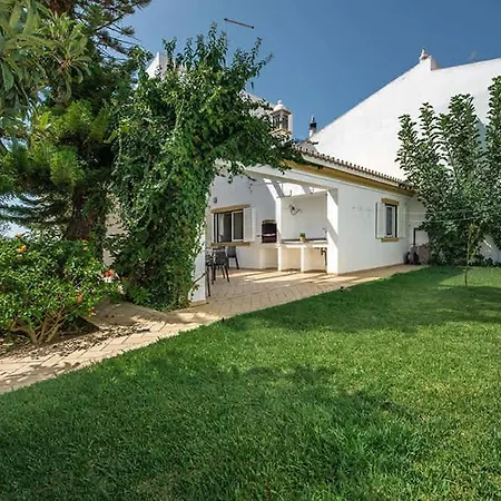 Almanda - Spacious Perfectly Located Between Marina And The Old Town Albufeira